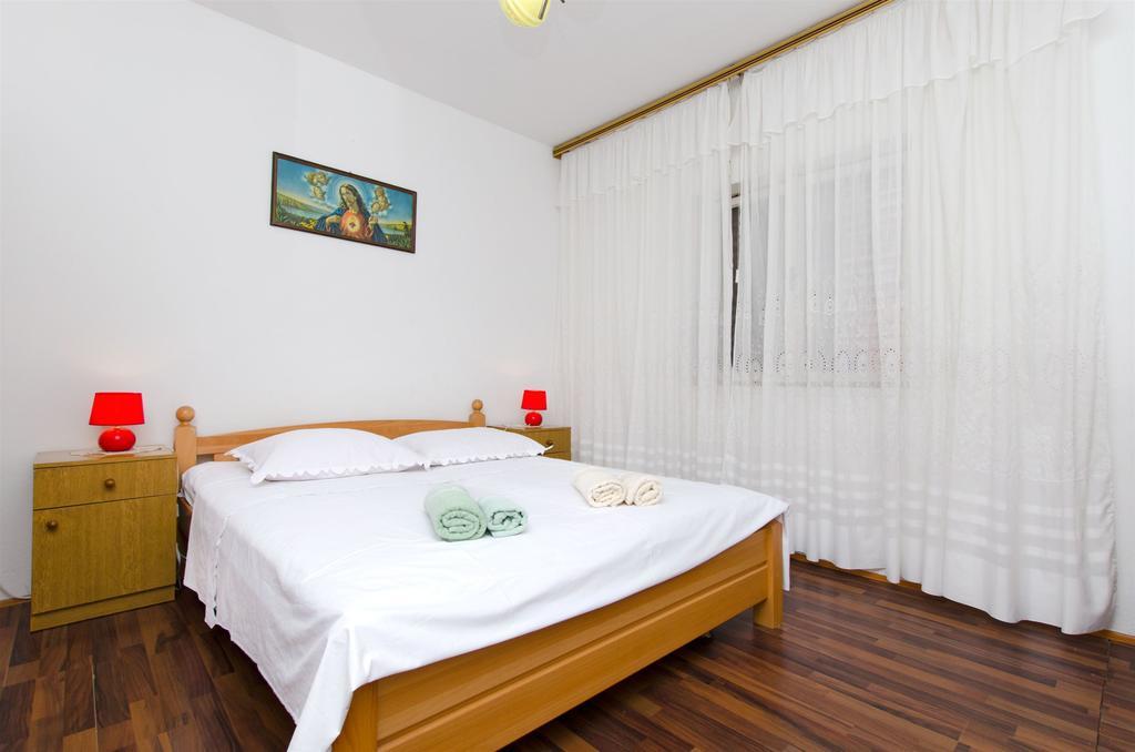 Apartments Ban Дуги-Рат Экстерьер фото
