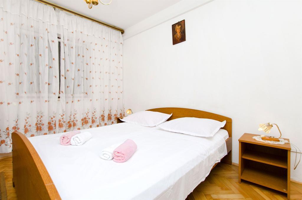 Apartments Ban Дуги-Рат Экстерьер фото