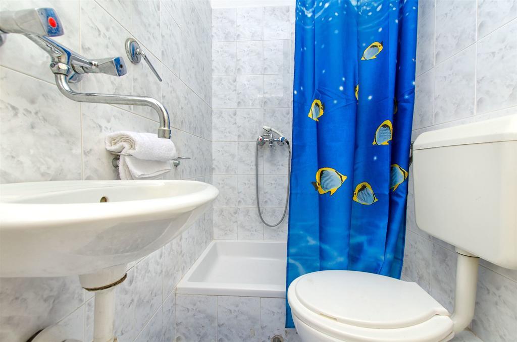 Apartments Ban Дуги-Рат Экстерьер фото